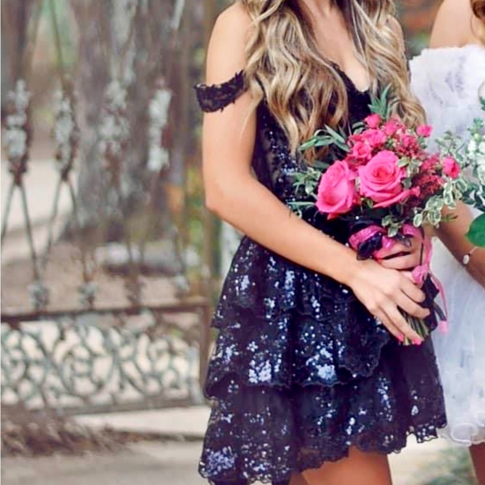 Beautiful Sherri Hill homecoming/cocktail/ sorority event dress.